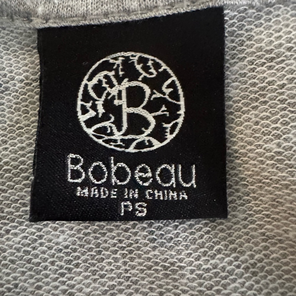 Bobeau Gray White Lace Overlay Top PS Petite Small Scalloped Hem - Picture 7 of 8